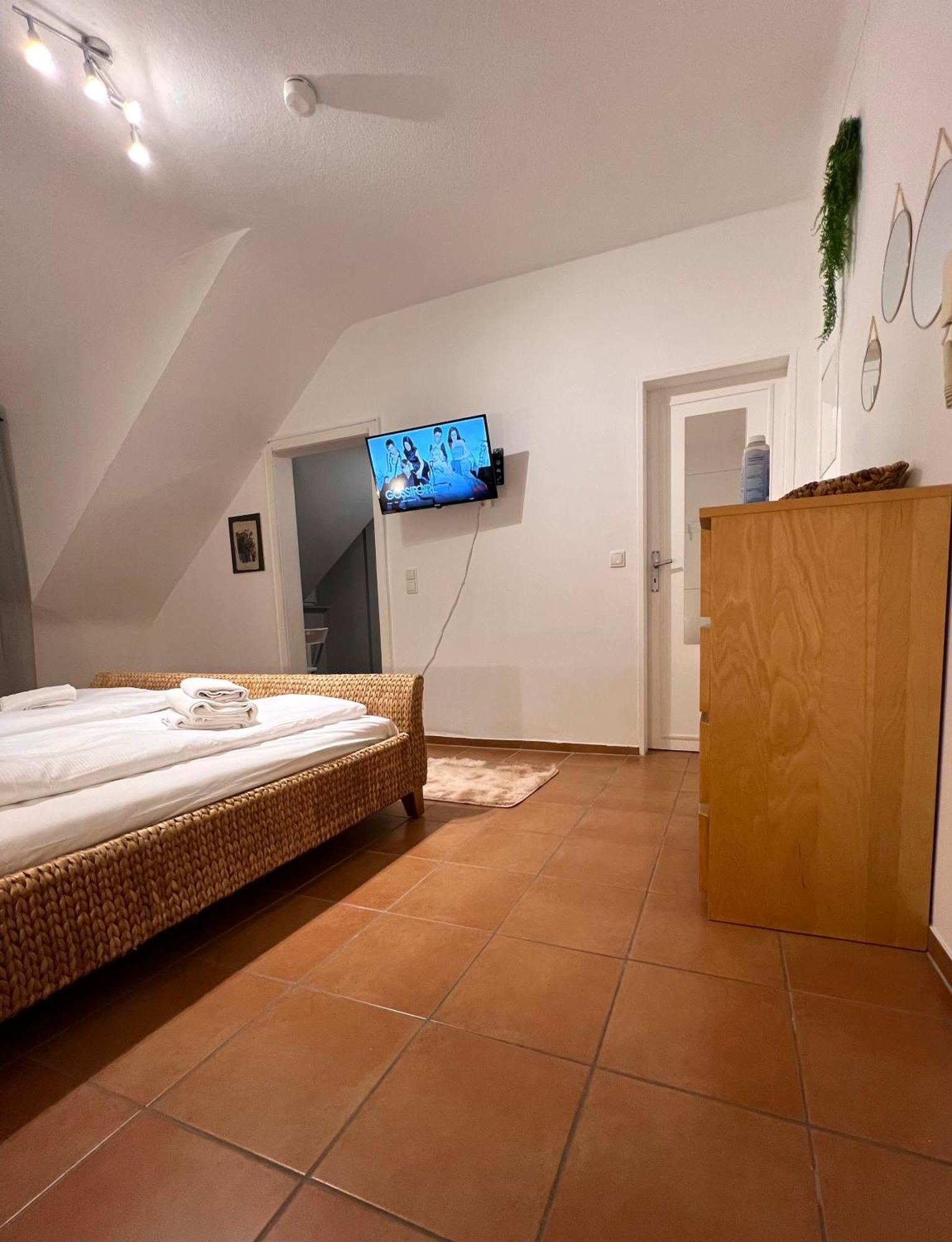 Stadtoase Wohnung Nahe Hauptbahnhof Кобленц Экстерьер фото